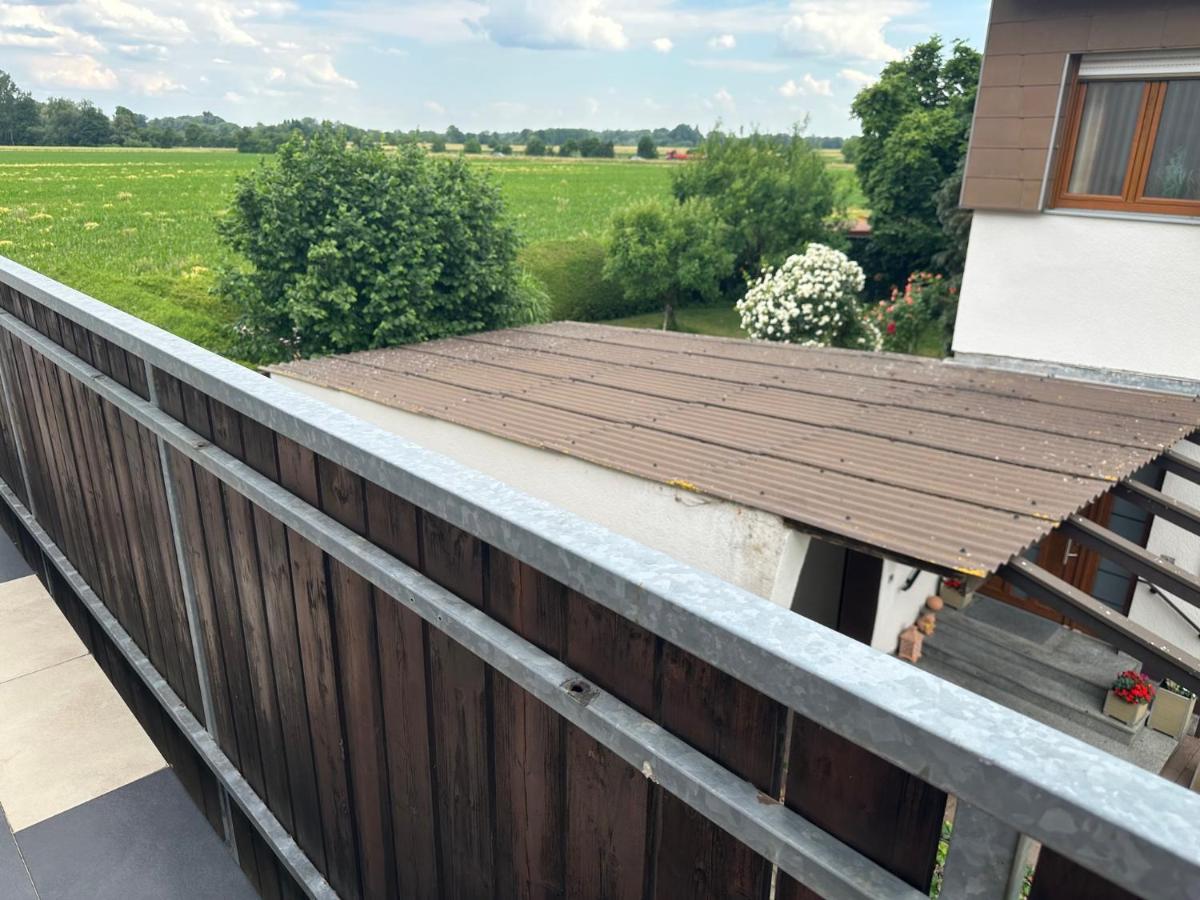 Greenleaf Walhalla-Apartment - Highspeed Wlan - Netflix - Suedbalkon Tegernheim Exterior photo